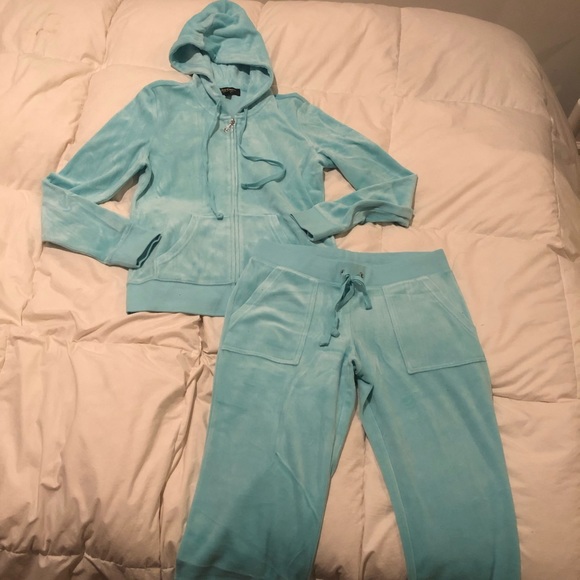 Juicy Couture Other - JUICY COUTURE 2 PIECE VELOUR TRACKSUIT SET - NEW